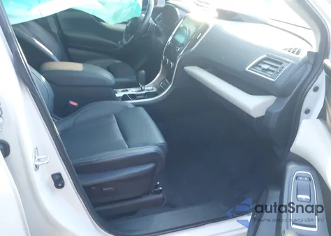 2022 Subaru Ascent Limited z USA, uszkodzony, nr VIN 4S4WMALD0N3454110